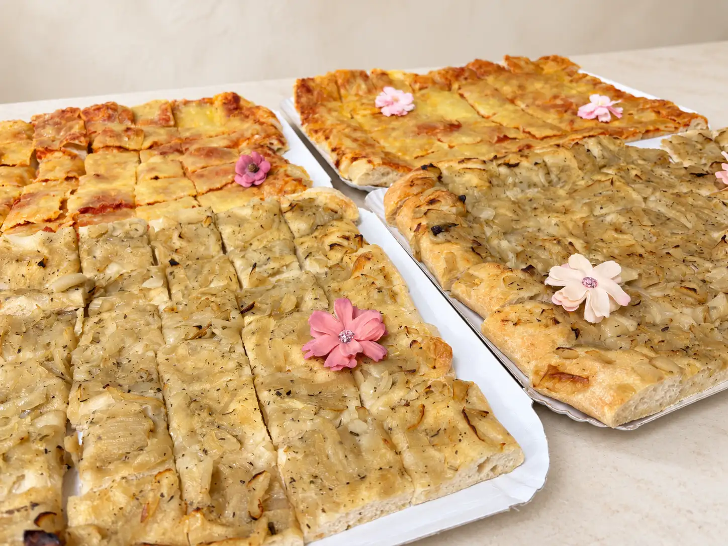 Plateau de mini-pizzas – 48 parts